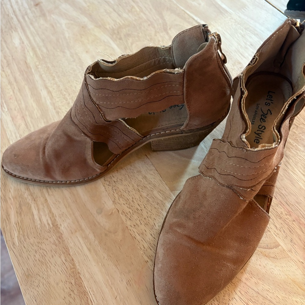 Chic Brown Ankle Booties